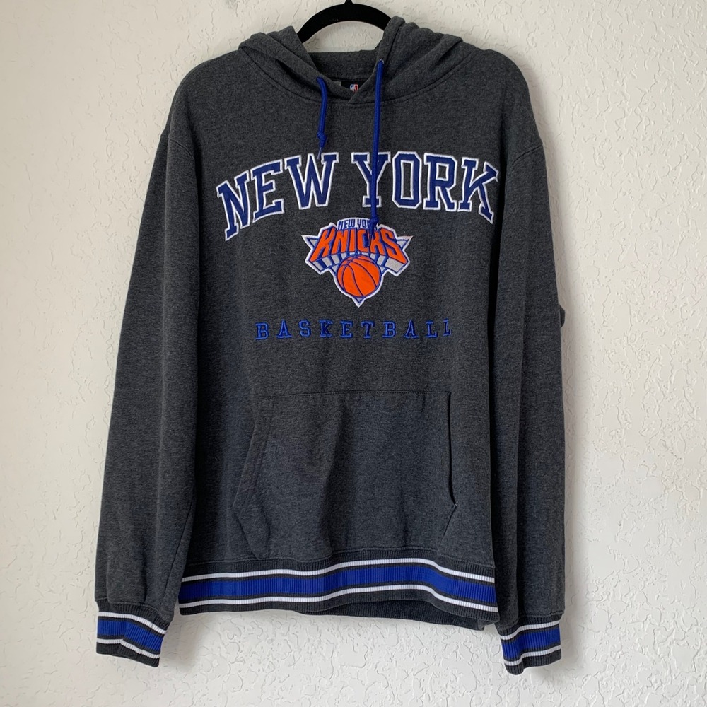 NBA UNK New York Knicks Hoodie Mens Large Gray Embroidered Basketball Streetwear